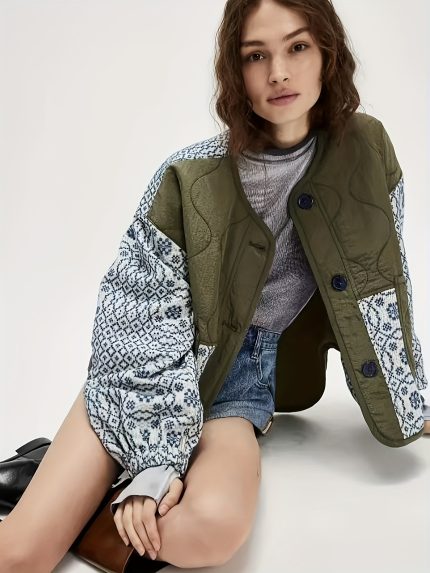 New Lightweight Quilted Jacket for Women with Printed Patchwork And Buttons for The Autumn And Winter of 2025.