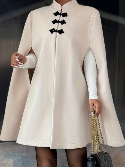 Elegant Chinese-Style Two-Tone Stand Collar Button Shawl, Cape Design. Thick Outerwear for Women in Autumn And Winter.